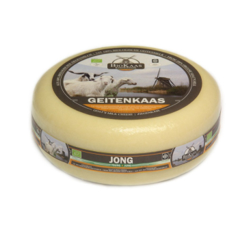 Ziegengouda jung 50% geschnitten